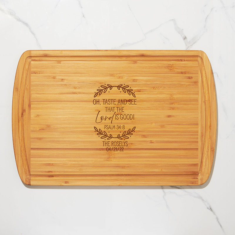 Small Bamboo Cutting Board with Silicone Ring | Plum Grove