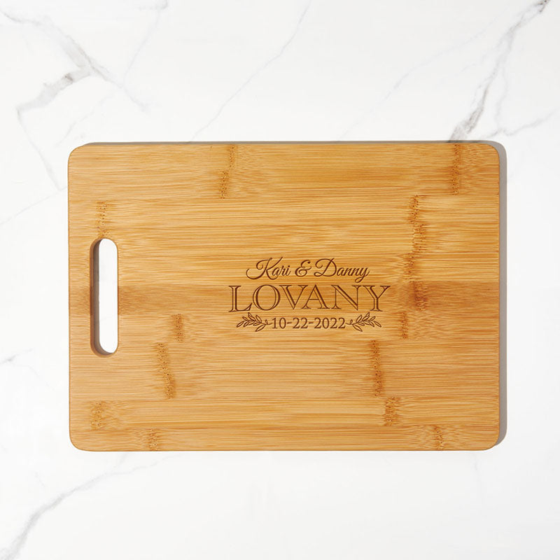 https://www.personalizedgallery.com/cdn/shop/products/Large-Bamboo-cutting-board-Academy_2048x.jpg?v=1648756625