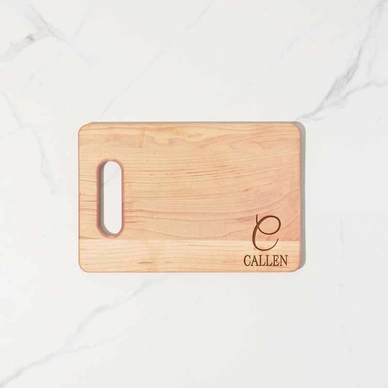 https://www.personalizedgallery.com/cdn/shop/products/Personalized-small-cutting-board-INTIAL-AND-NAME-7_eeee762d-a856-431c-9343-a9ef04749a40_2048x.jpg?v=1649804612