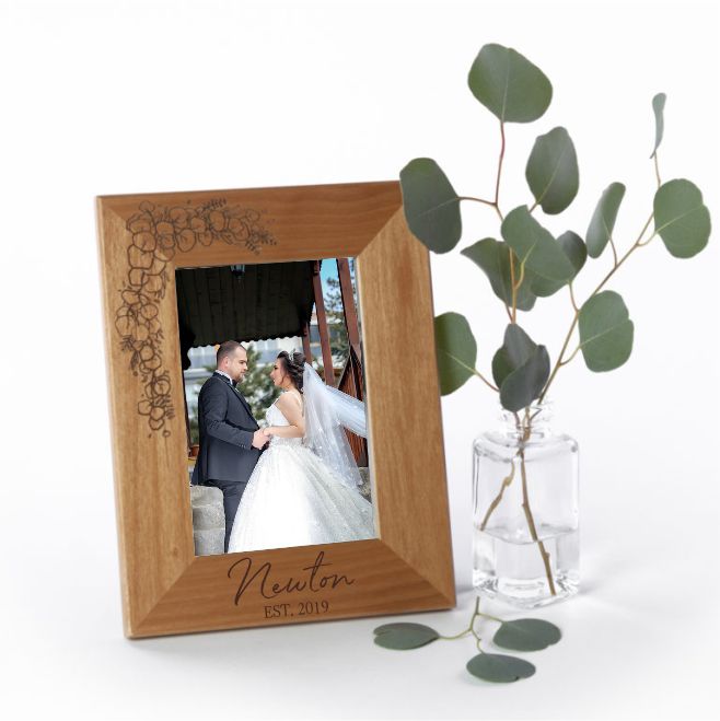 Wedding Frames With Eucalyptus, Custom Picture Frames, 4x6 Picture Frame  With Greenery, Rustic White and Green Frame, Custom Photo Frames 